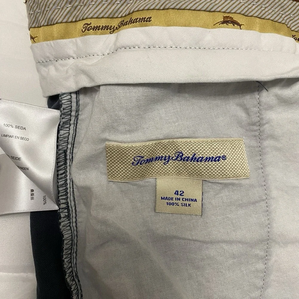 Tommy Bahama Men's blue Solid Silk Chino Shorts Flat Front Button Dry Clean